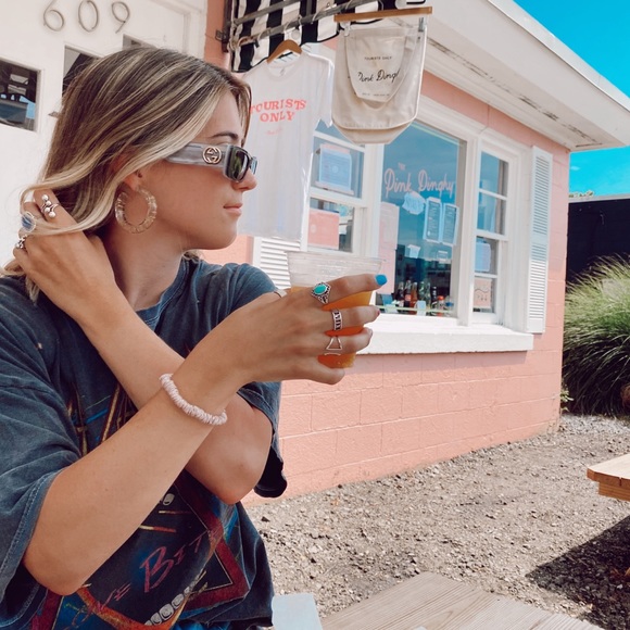 Meet your Posher, Hannah - Picture 5 of 5